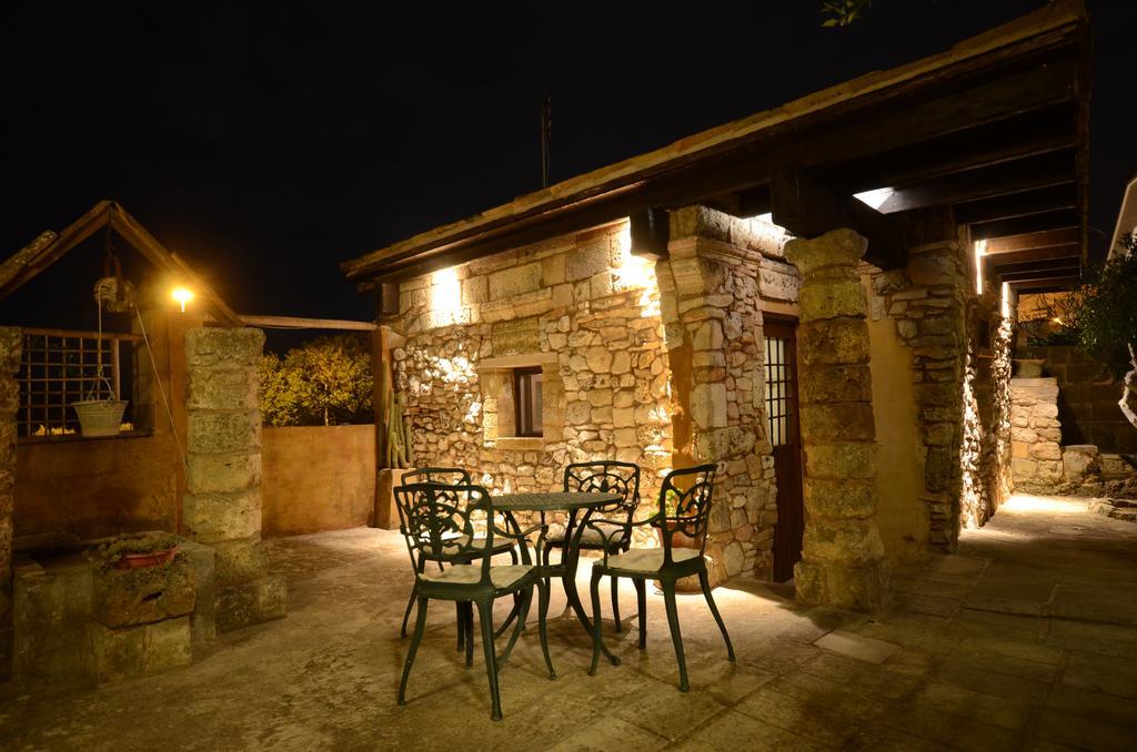 Felline In Bed&Breakfast Dimora Di Charme El Salento Екстериор снимка