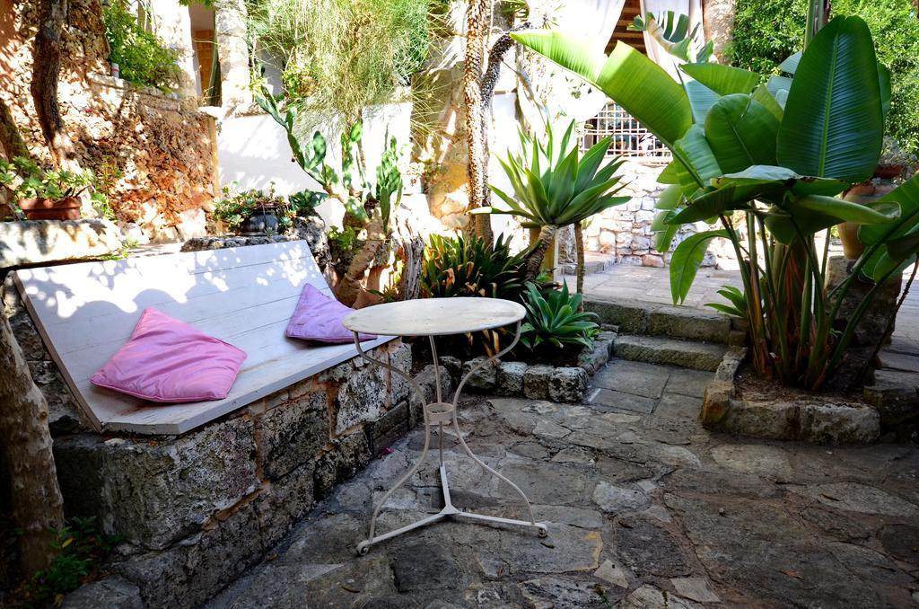 Felline In Bed&Breakfast Dimora Di Charme El Salento Екстериор снимка